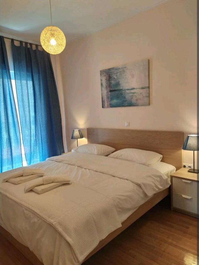 Stylish -Modern Apartment Heart Of Marousi 雅典 外观 照片